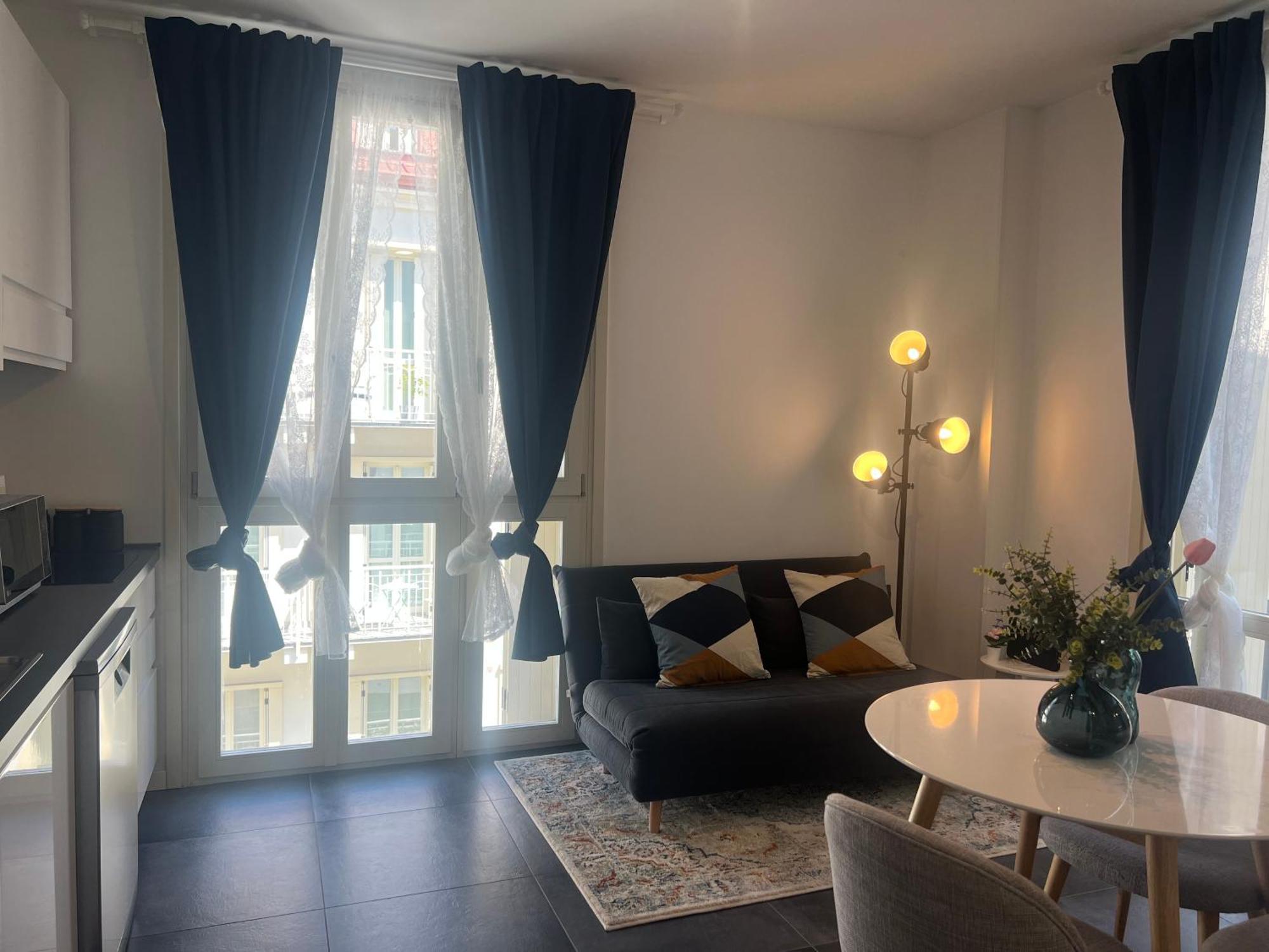 Ferienwohnung Regina Milano In Melegnano - Wifi, Breakfast Box And Terrace Exterior foto